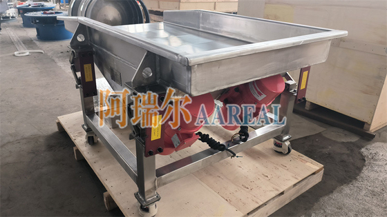 Alimentateur vibrant en acier inoxydable de qualité alimentaire de petite taille mobile à fréquence variable avec suspension de convoyeur pour riz congelé